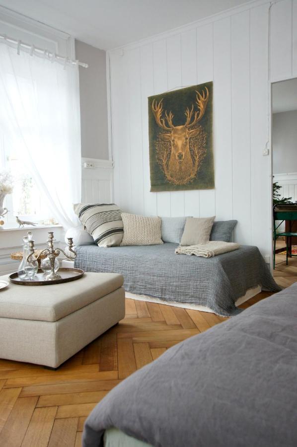 Ni Fravi Apartments, West Appartement